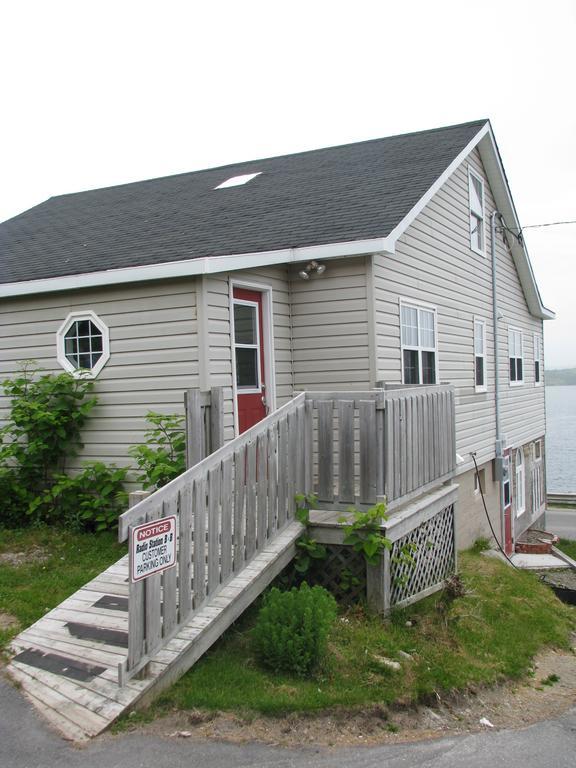 Starboard Side Guest House Channel-Port aux Basques Eksteriør bilde